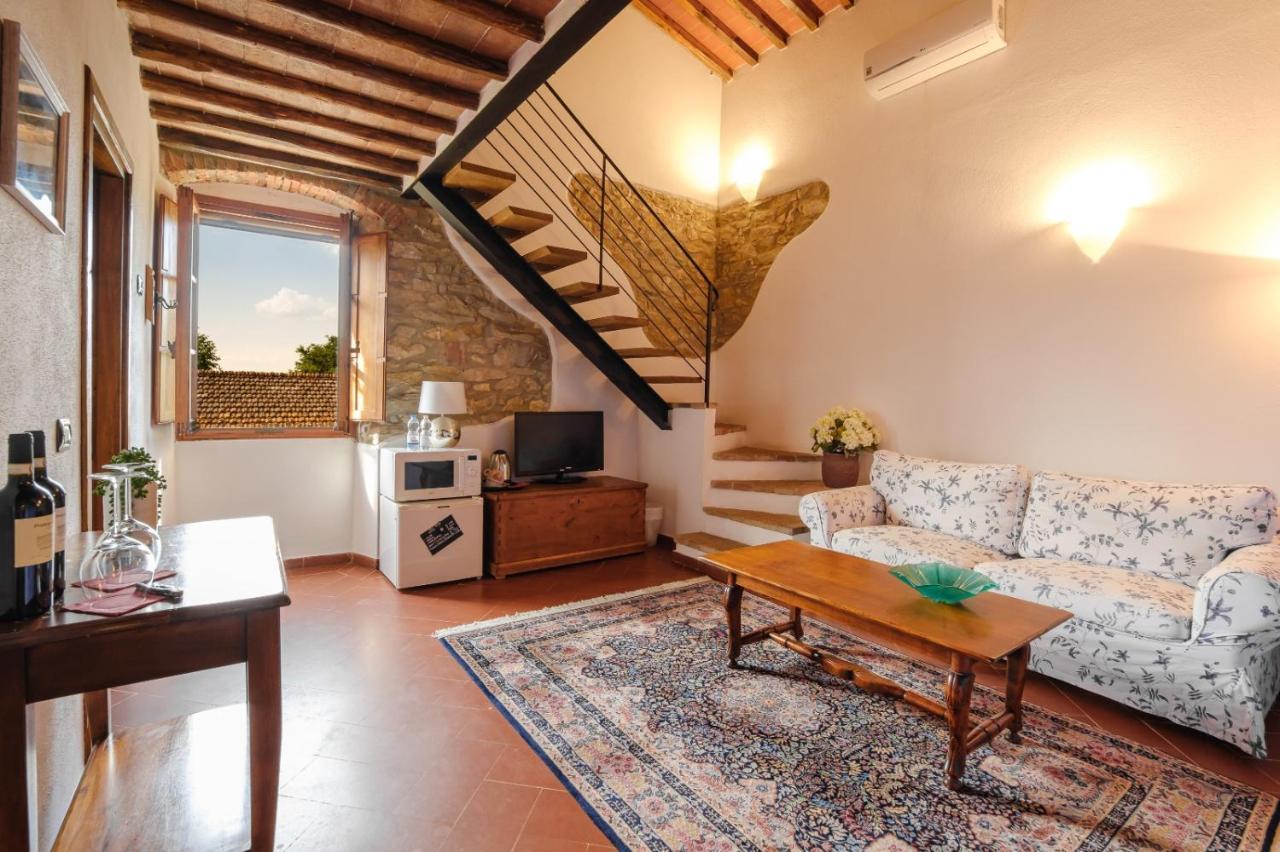 Farm stay Podere Campriano Winery Adult Only