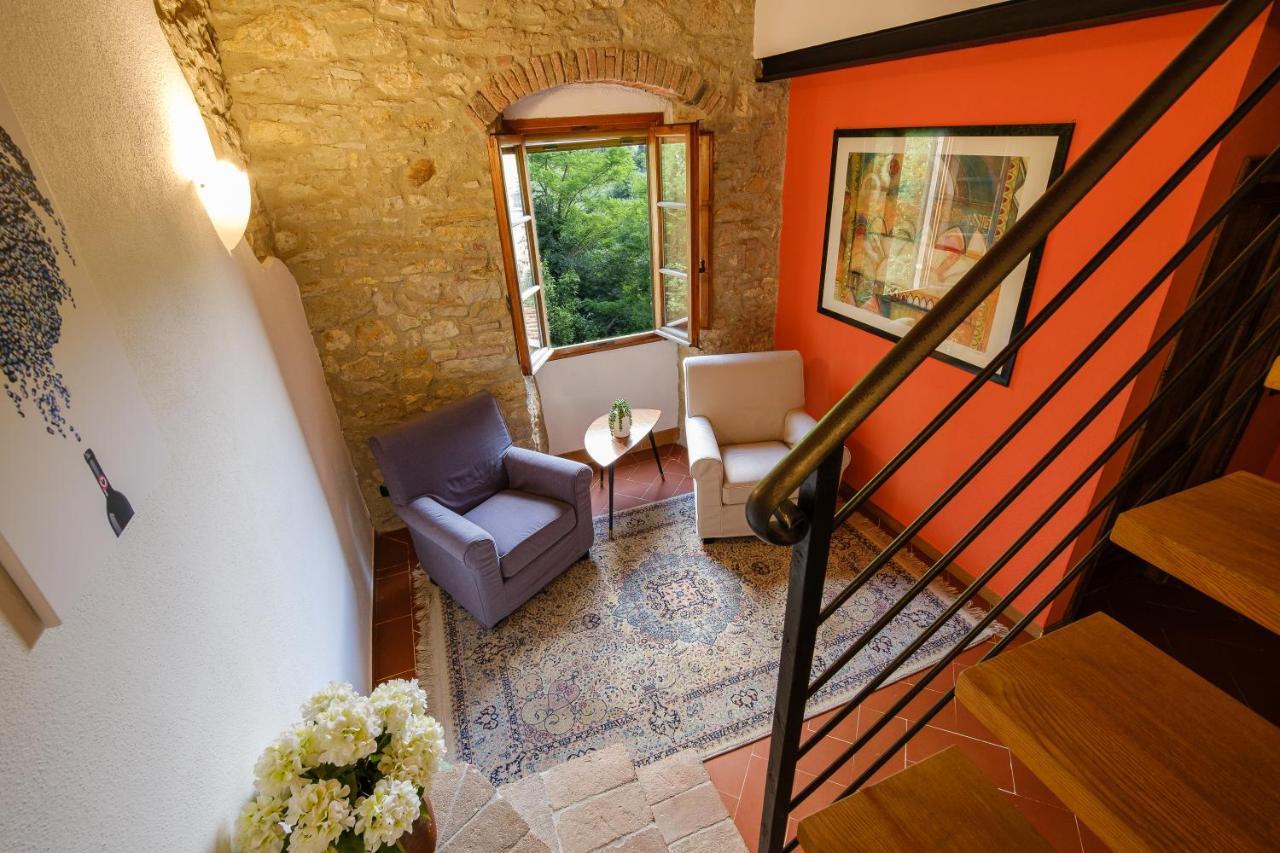 Farm stay Podere Campriano Winery Adult Only